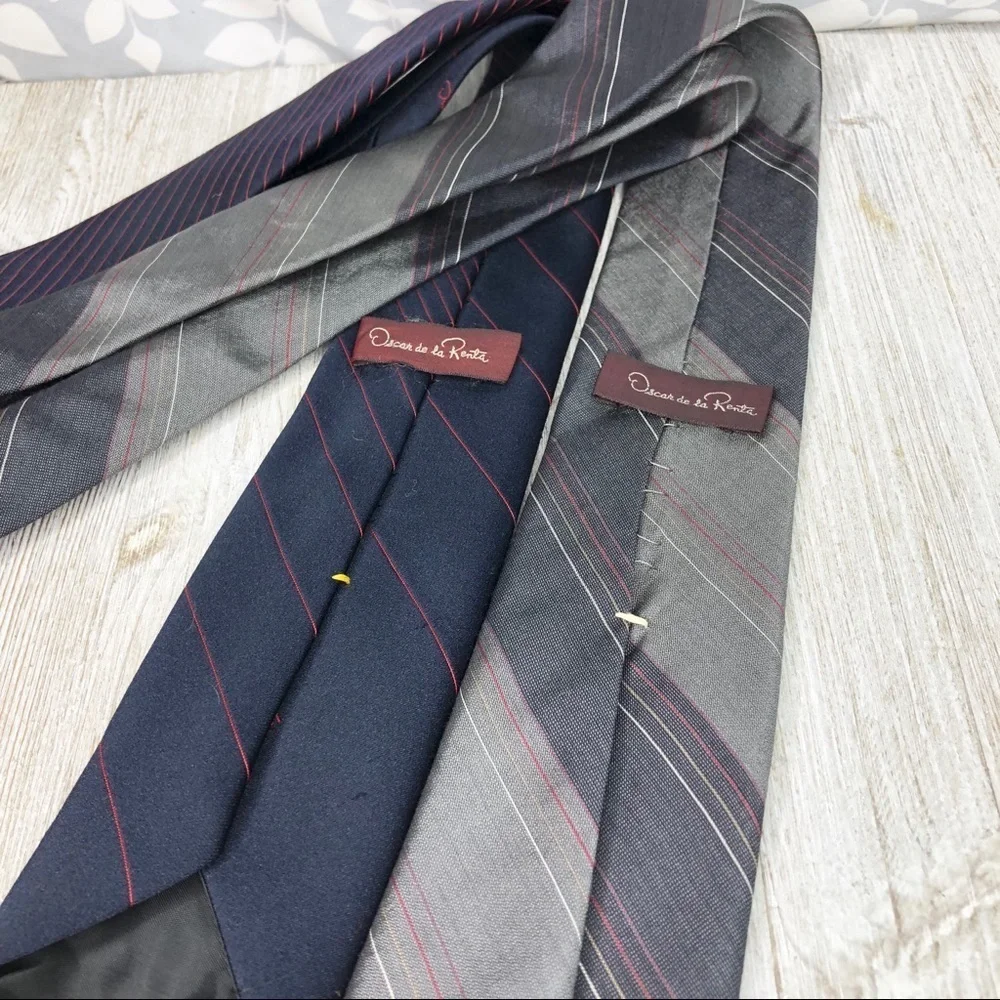 Vintage Oscar de la Renta Logo Designer Striped Tie Bundle